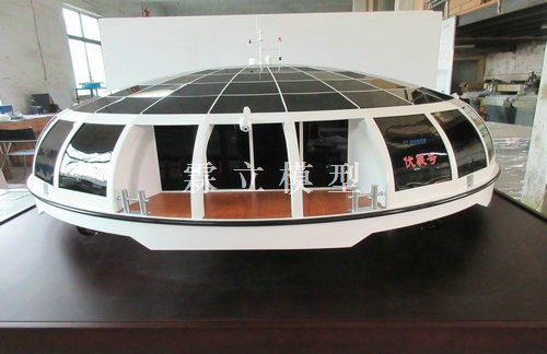 无锡游艇公司定制太阳能游艇模型